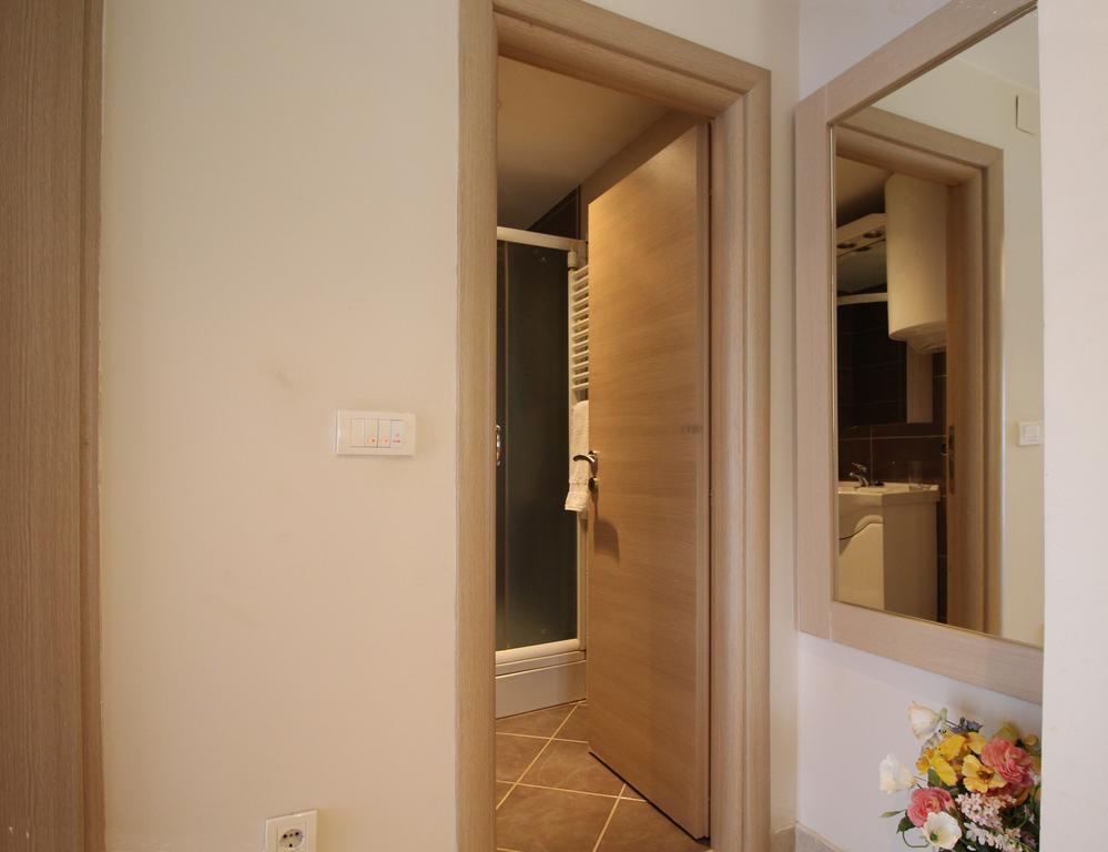 Apartments Kordic Kotor Exterior photo