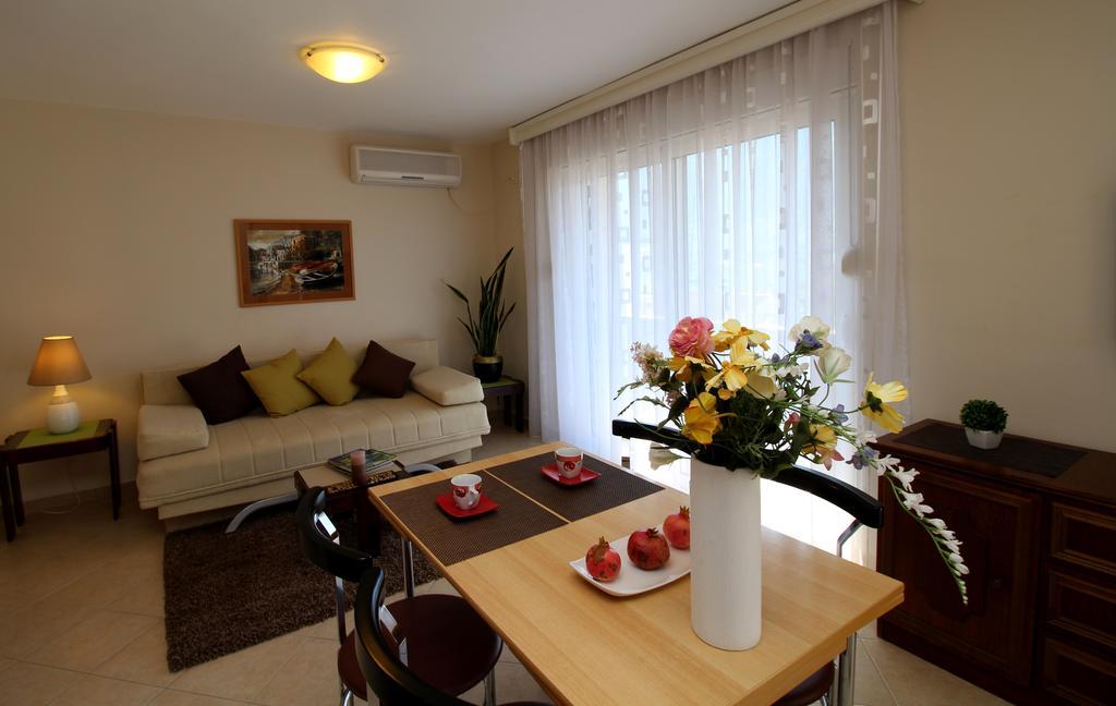Apartments Kordic Kotor Exterior photo